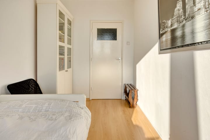 Photo 25 of Johan Wagenaarstraat 16-D