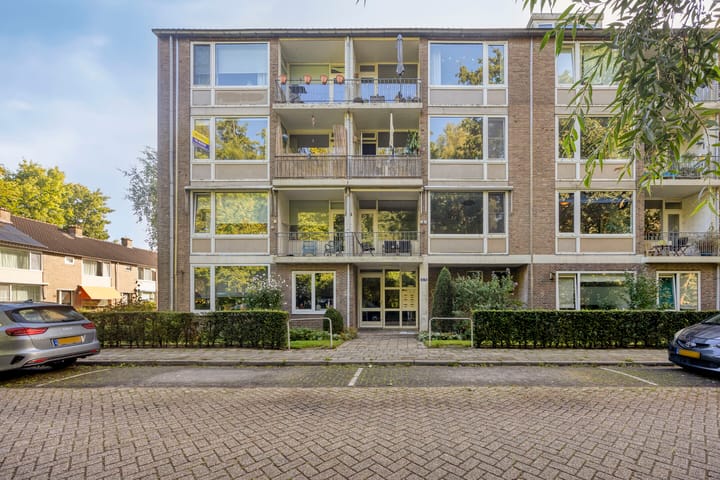 Photo 39 of Johan Wagenaarstraat 16-D