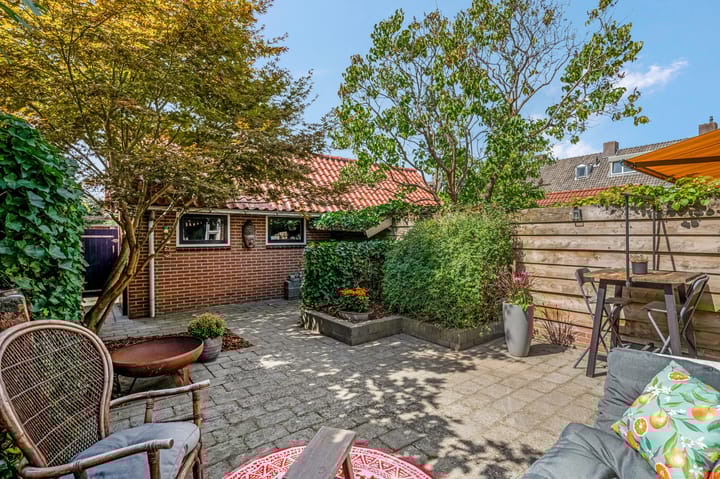 Foto 25 van Vincent van Goghstraat 6