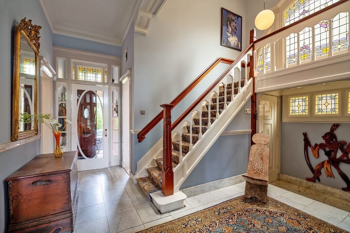 Photo 7 of van Beverninghlaan 36