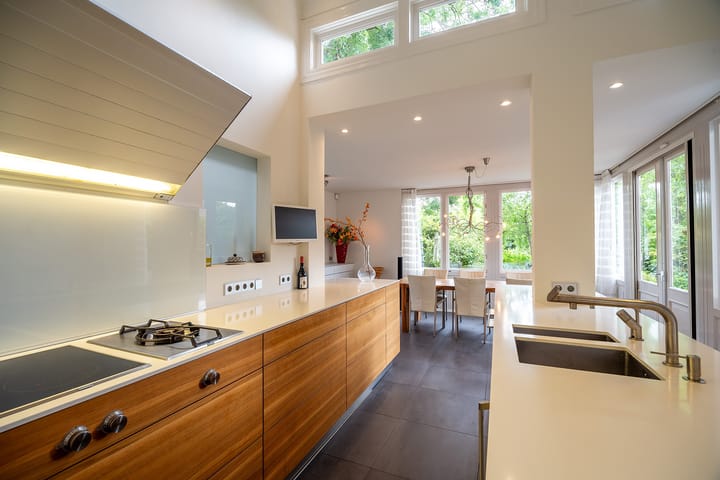 Photo 22 of van Beverninghlaan 36