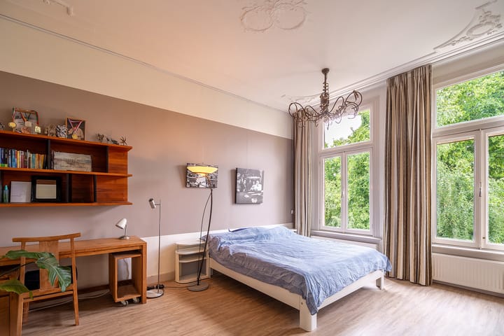 Photo 34 of van Beverninghlaan 36