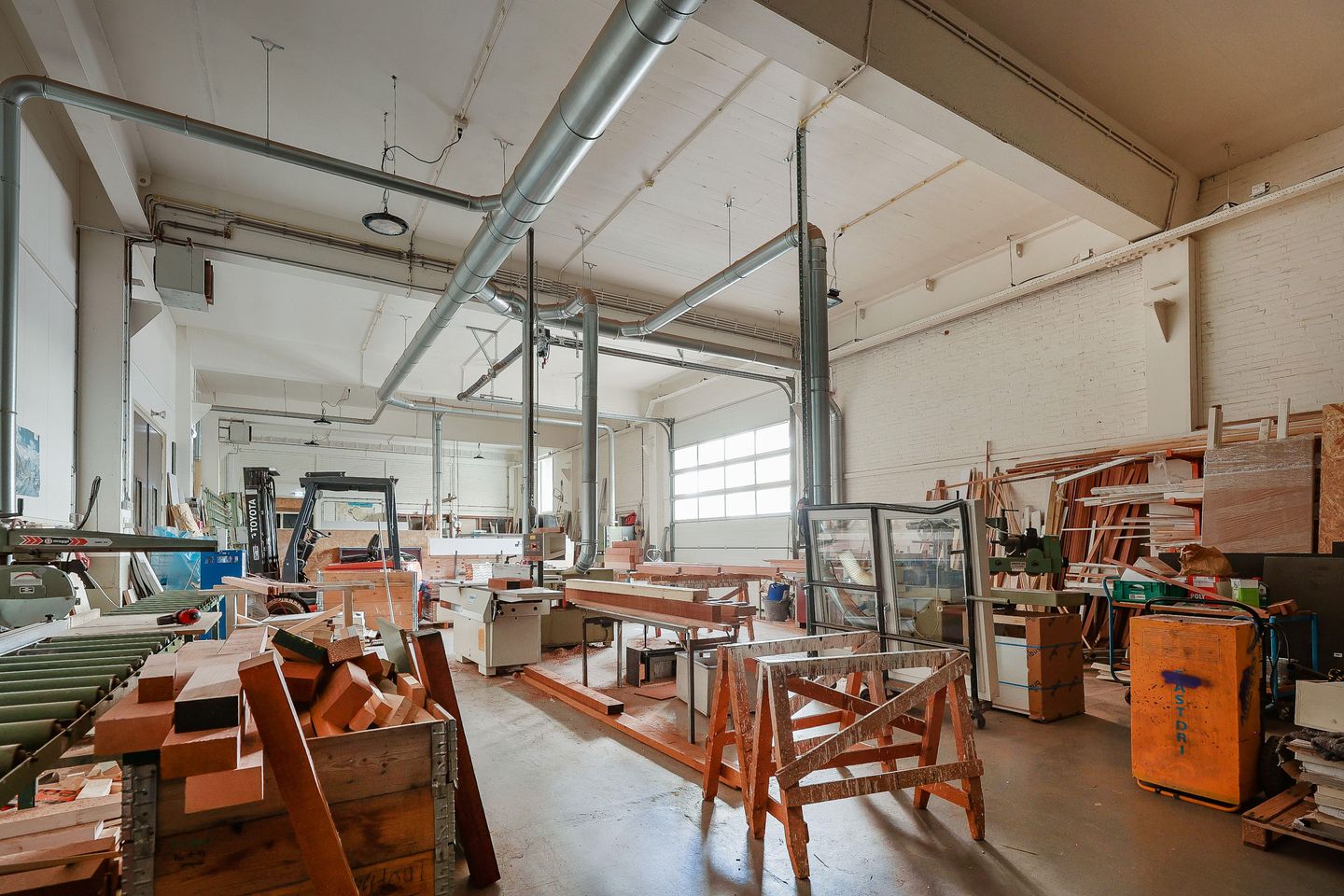 View photo 4 of Rhôneweg 20