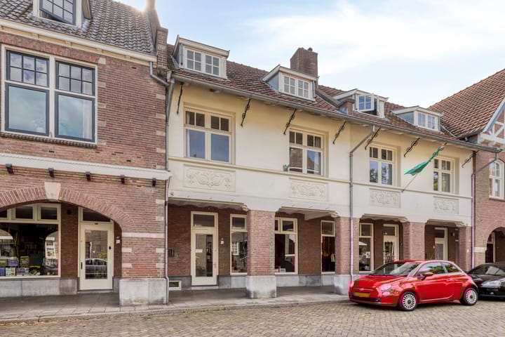 Photo 5 of C.T. Storkstraat 29