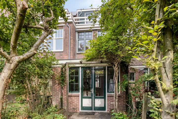 Photo 24 of C.T. Storkstraat 29