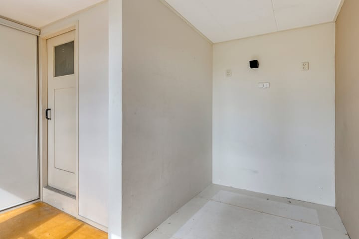 Photo 43 of C.T. Storkstraat 29