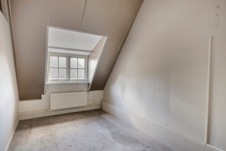 Photo 45 of C.T. Storkstraat 29