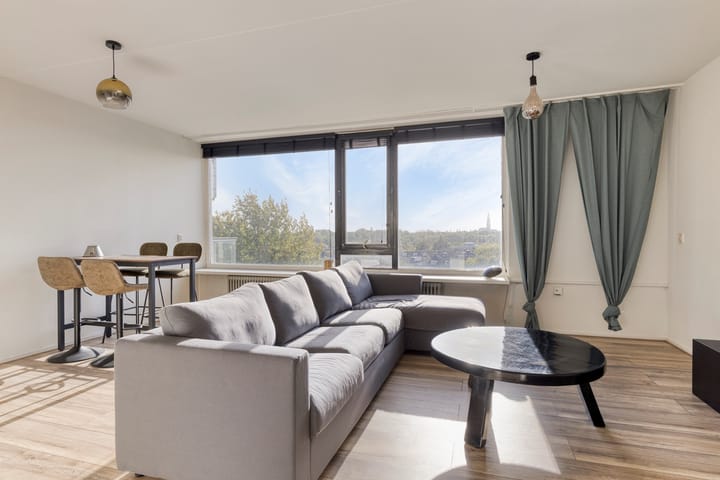 Foto 10 van Mazzinilaan 51