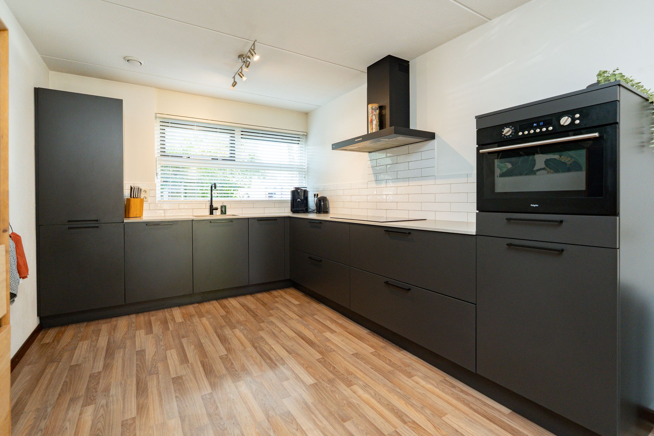 Foto 9 van de Lingert 6015