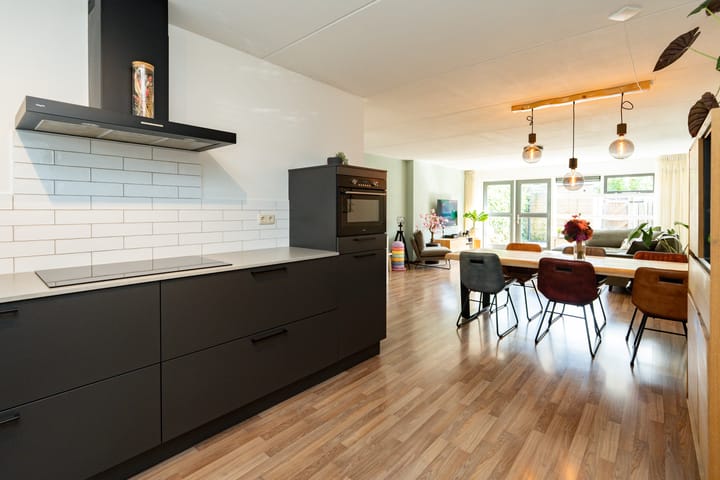 Foto 11 van de Lingert 6015