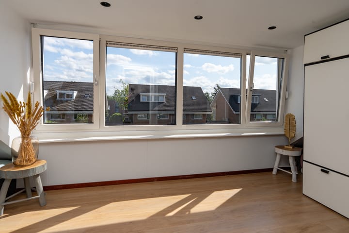 Foto 28 van de Lingert 6015