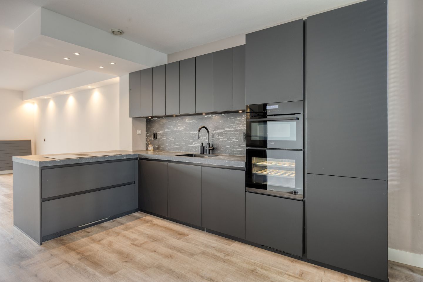 Photo 10 of Drijfanker 3