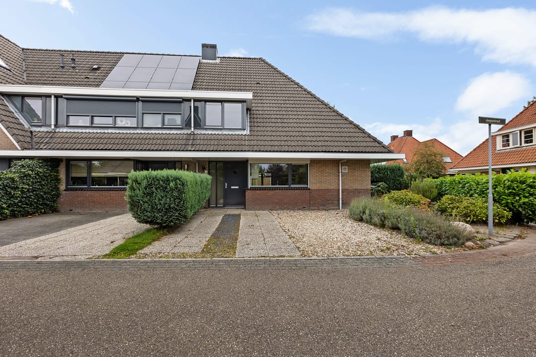 Foto 2 van Jaspisdreef 2