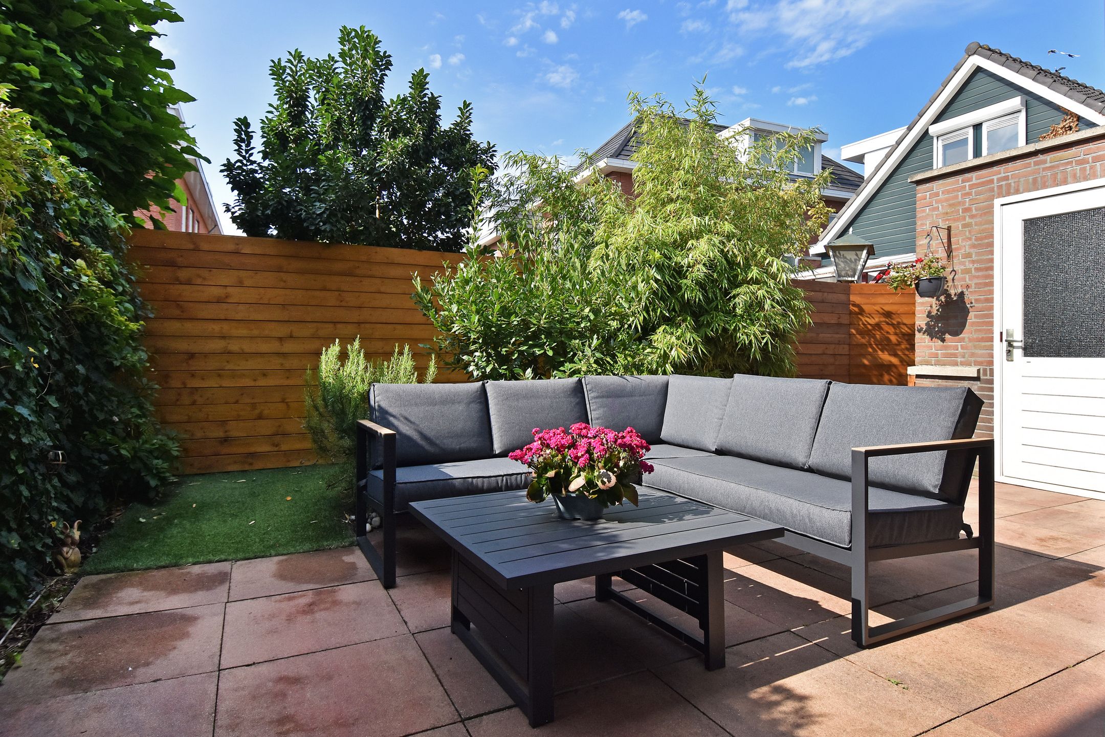 Photo 21 of Sint Willibrordusstraat 37