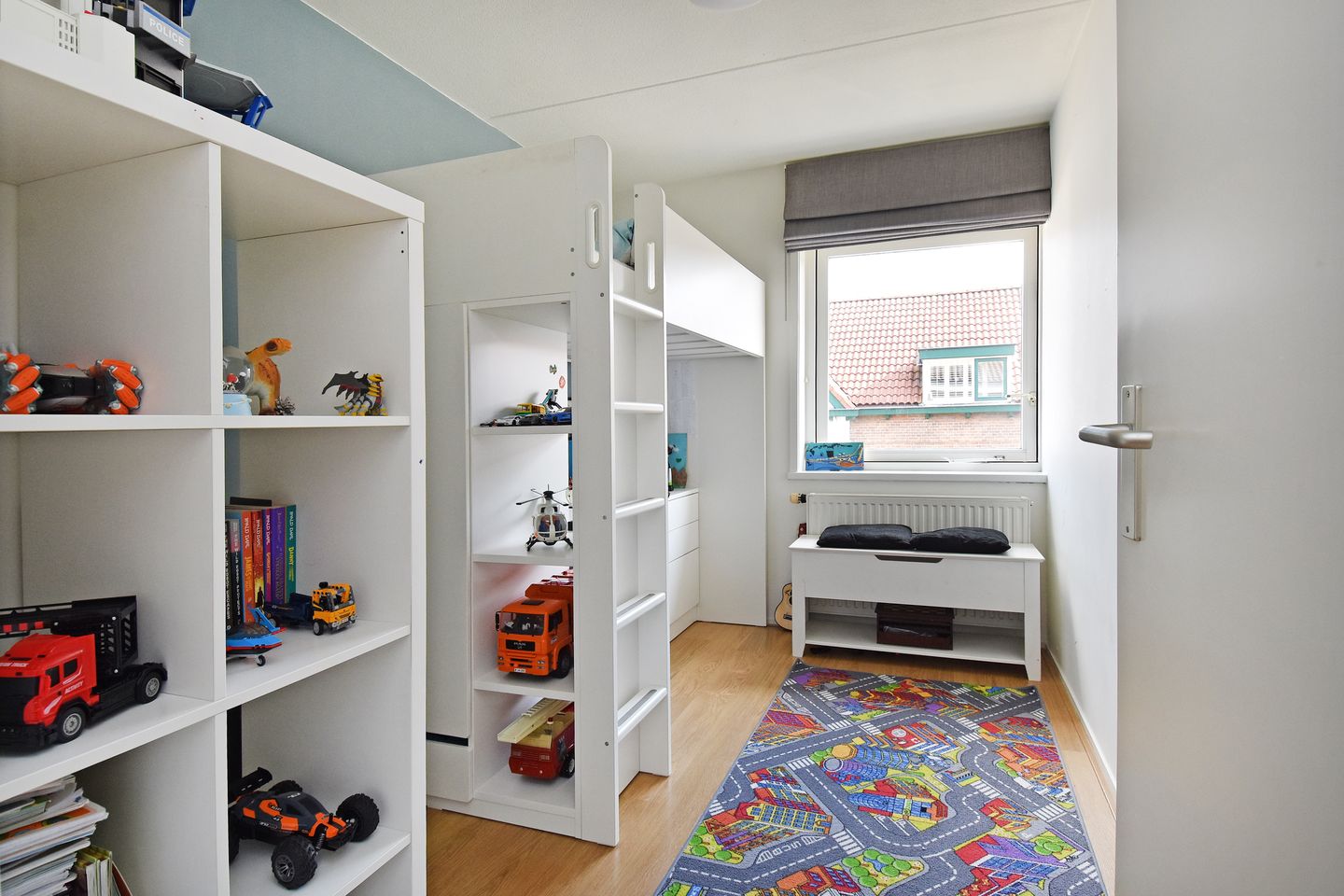 Photo 29 of Sint Willibrordusstraat 37