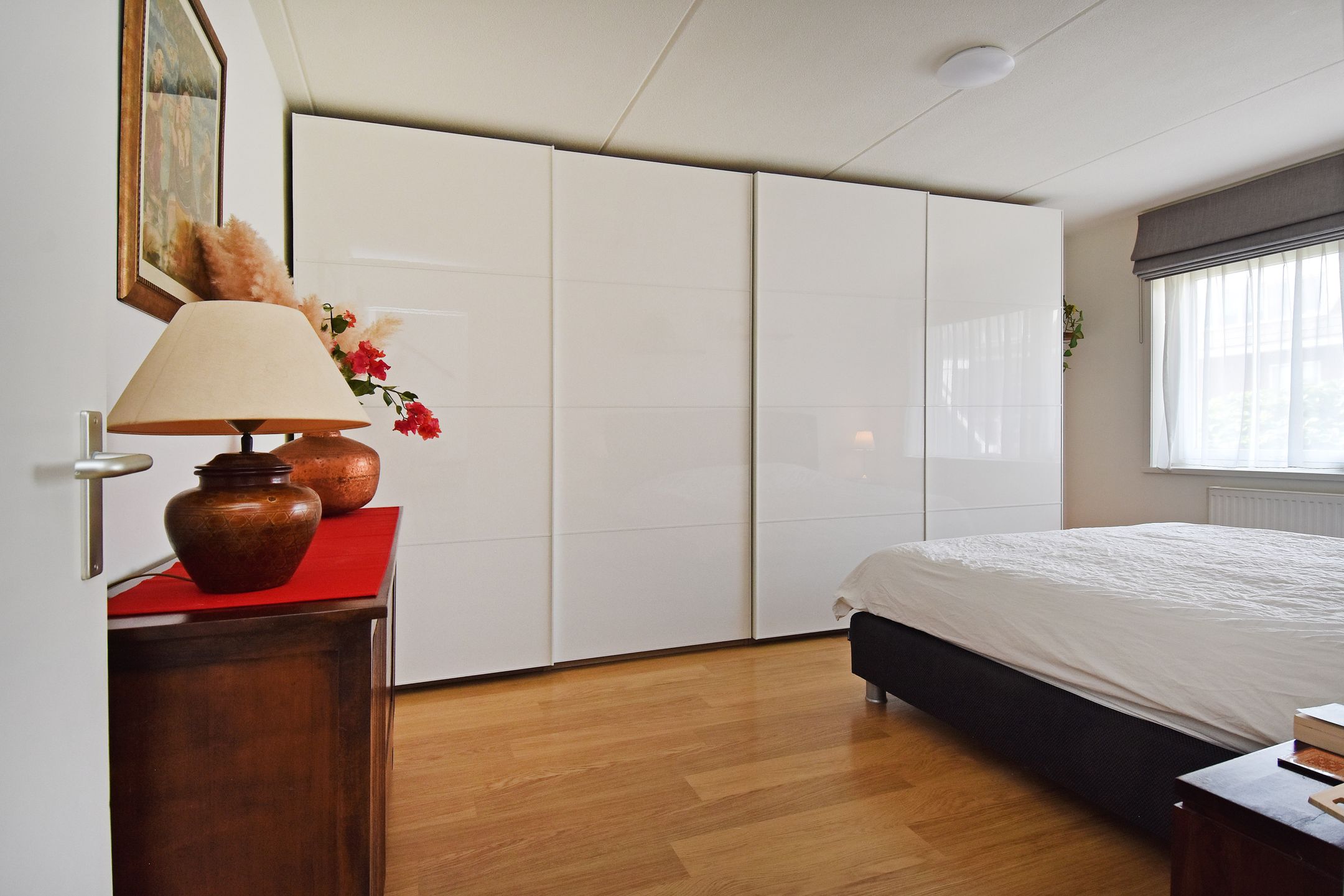 Photo 36 of Sint Willibrordusstraat 37