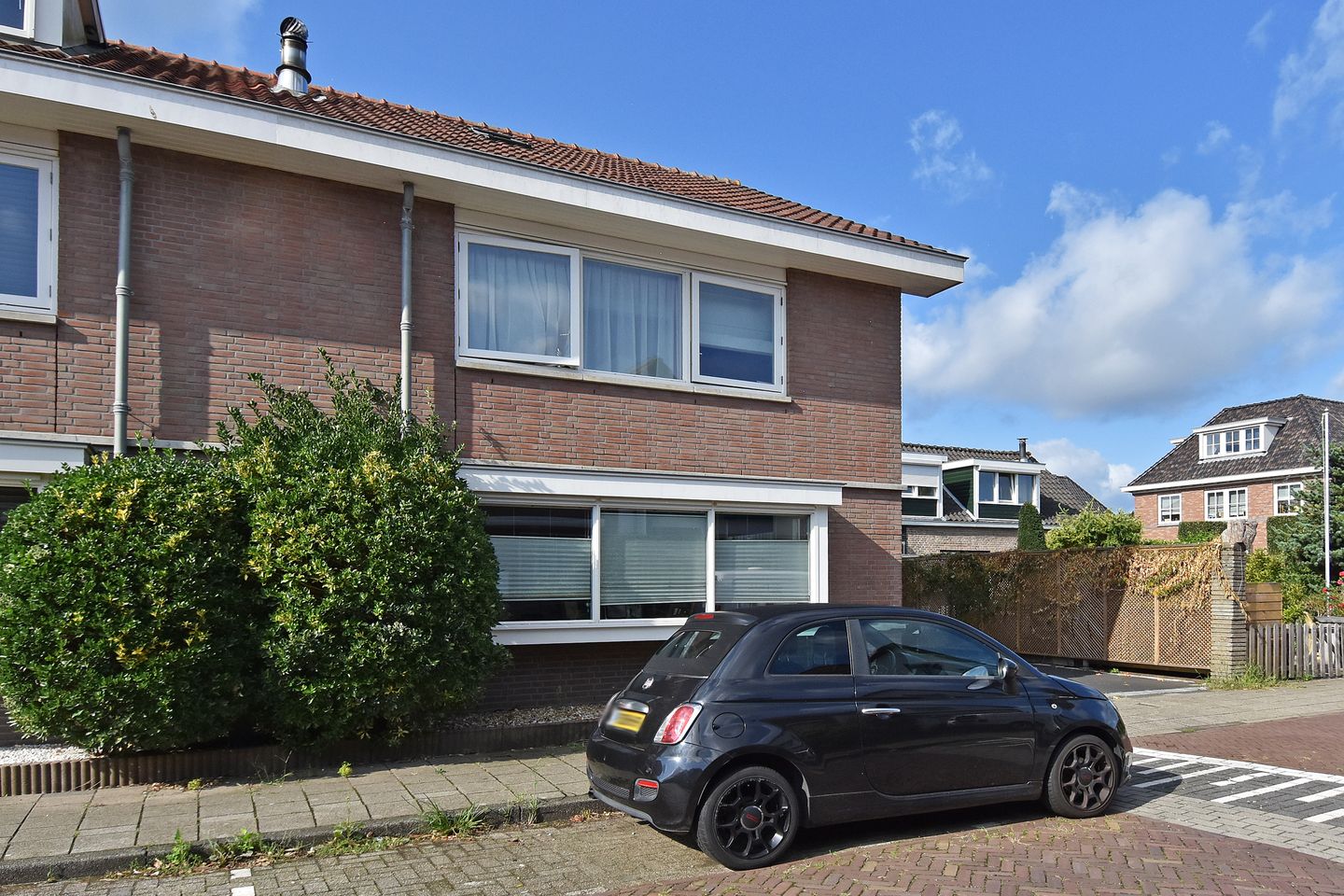 Photo 49 of Sint Willibrordusstraat 37