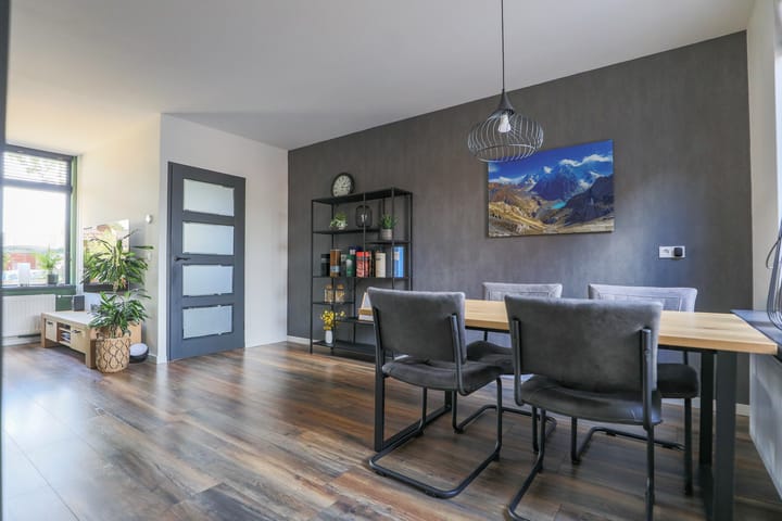 Foto 12 van Kweekwal 22