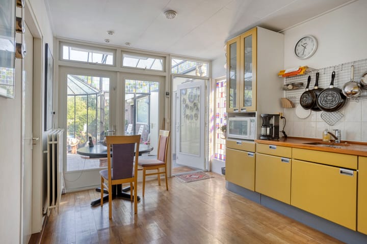 Foto 16 van Korenstraat 10