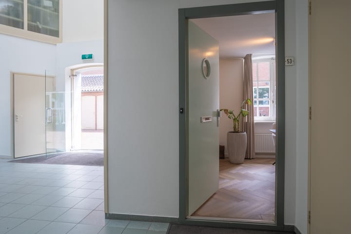 Foto 8 van Weversplaats 53