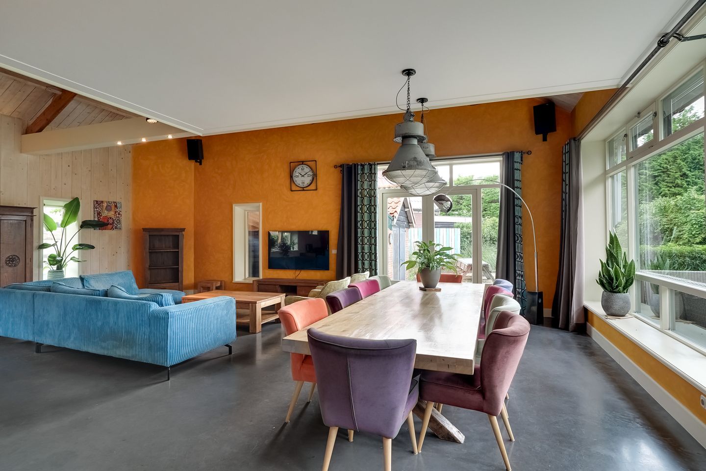 Foto 10 van Burgemeester Hoogenboomlaan 11