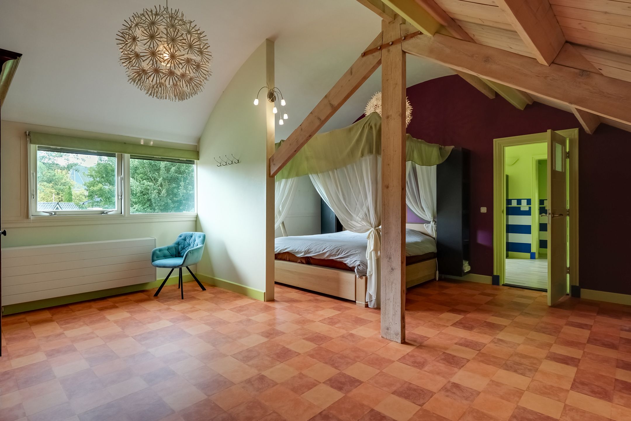 Foto 48 van Burgemeester Hoogenboomlaan 11