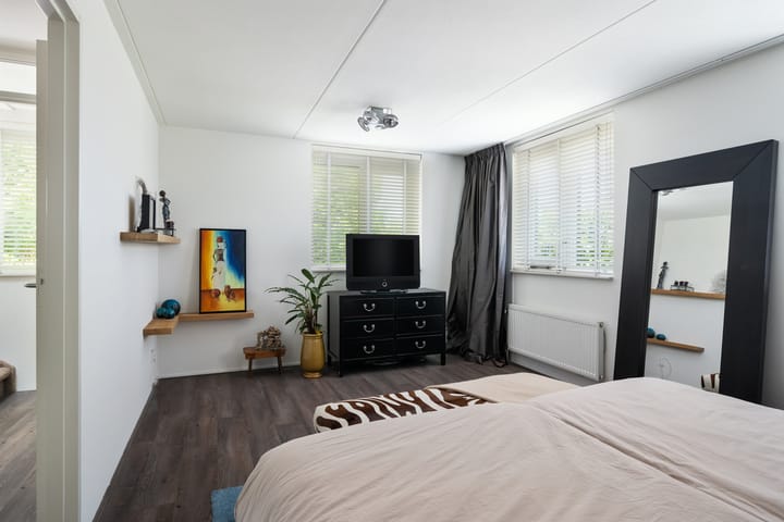 Photo 36 of Grootzeil 3