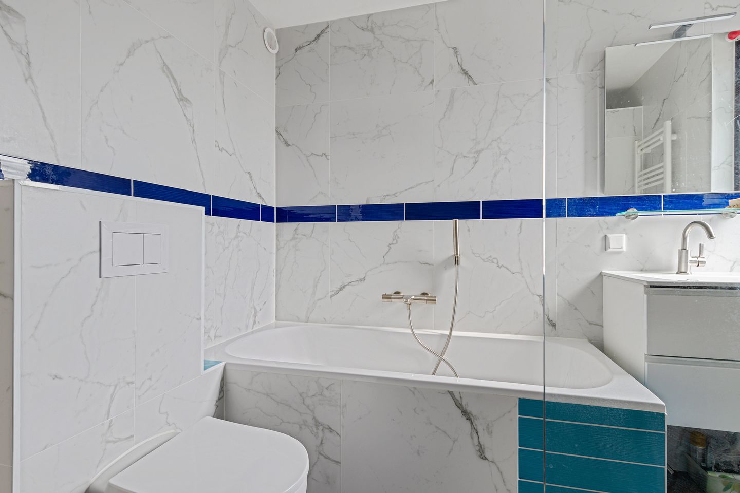 Foto 19 van Maanzaaderf 12