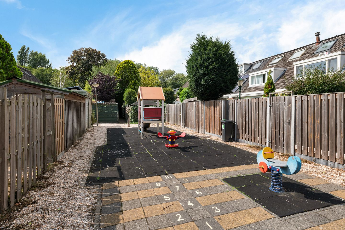 Foto 35 van Maanzaaderf 12