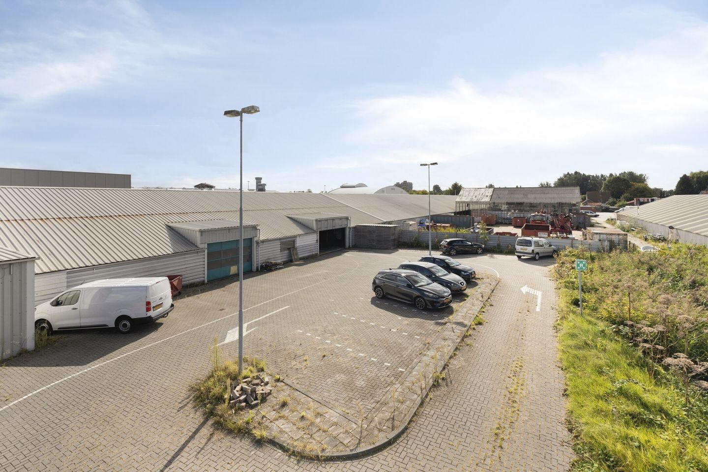 View photo 3 of Aalsmeerderweg 497-A