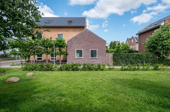 Foto 50 van Tom Welsstraat 18