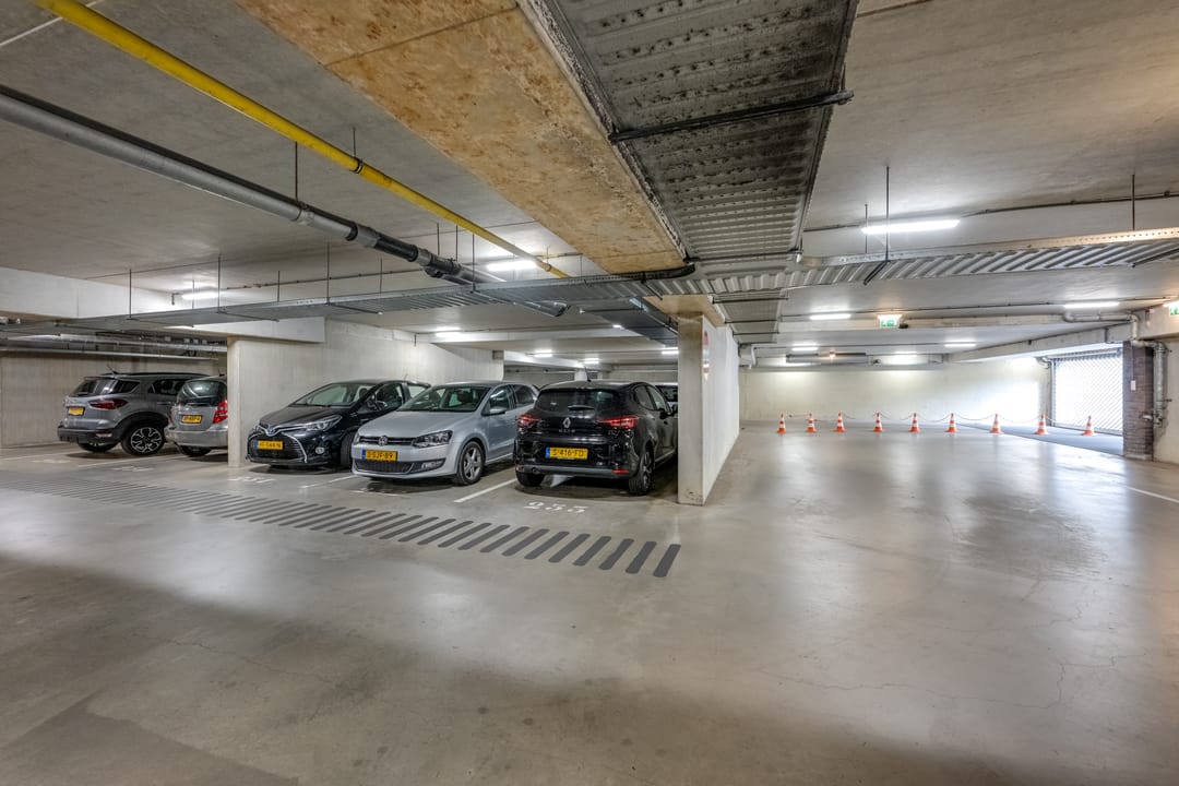 Foto 37 van Ringbaan-Zuid 150