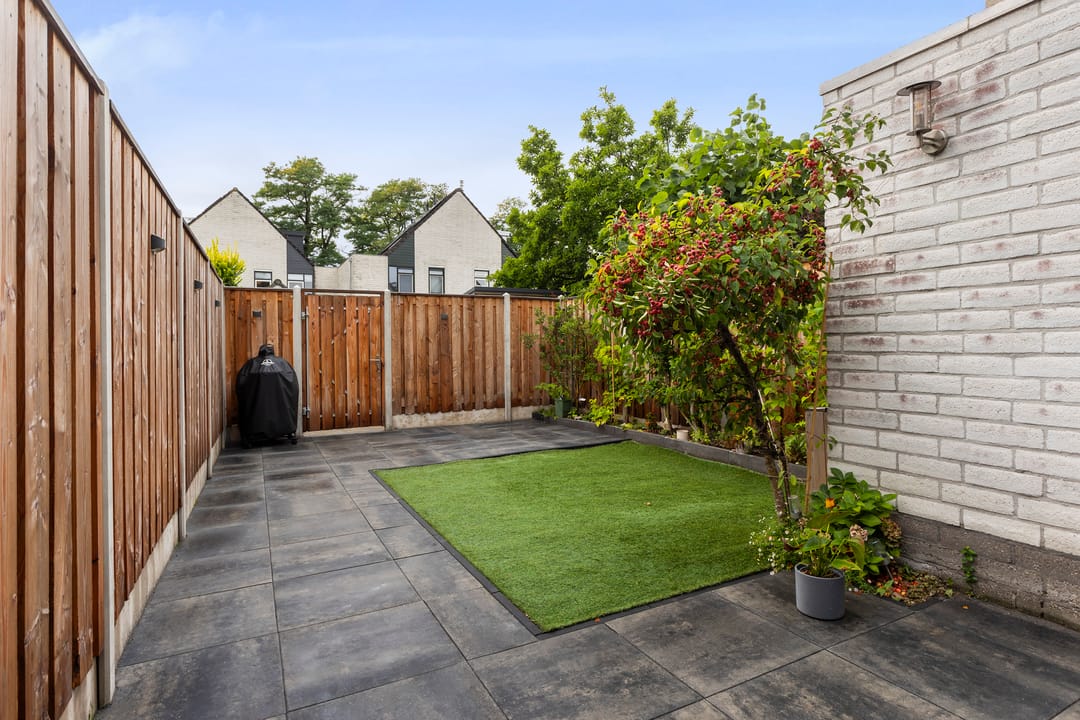 Photo 7 of Van Brerostraat 61