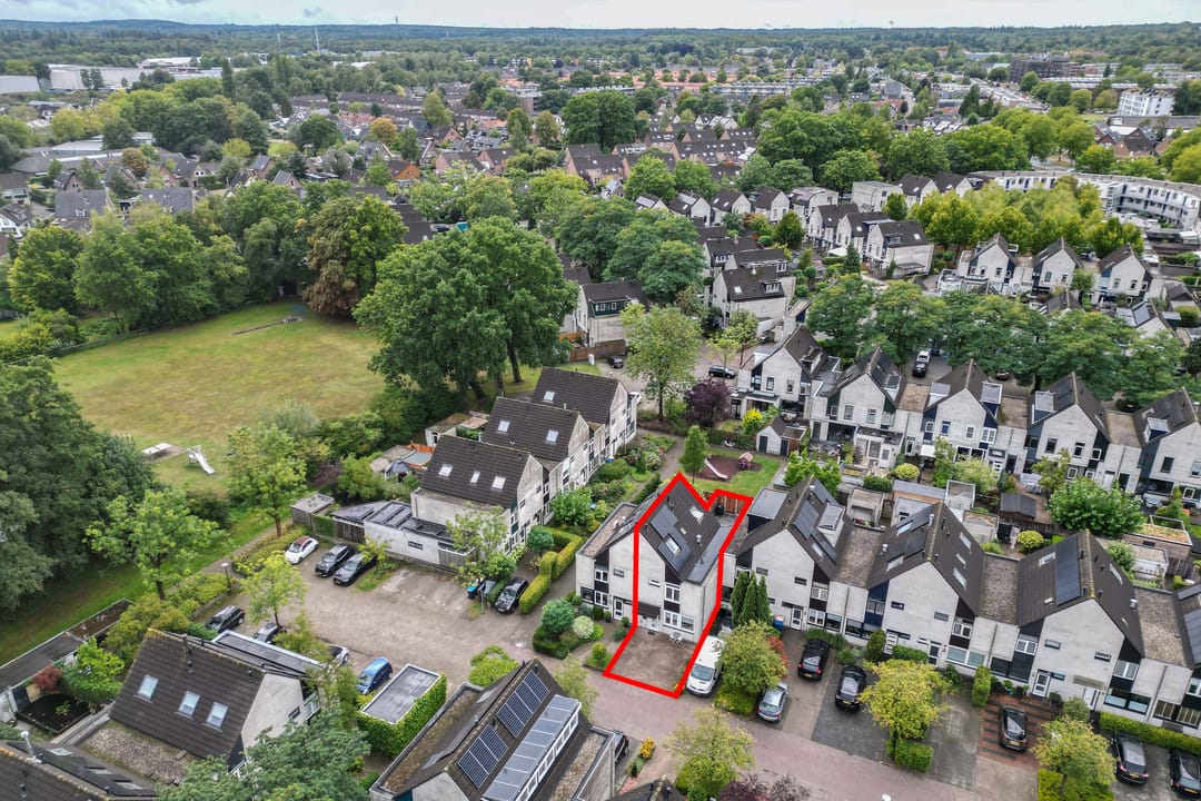 Photo 31 of Van Brerostraat 61