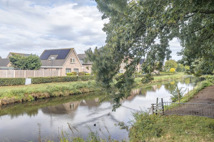 Foto 42 van Spangenstraat 1