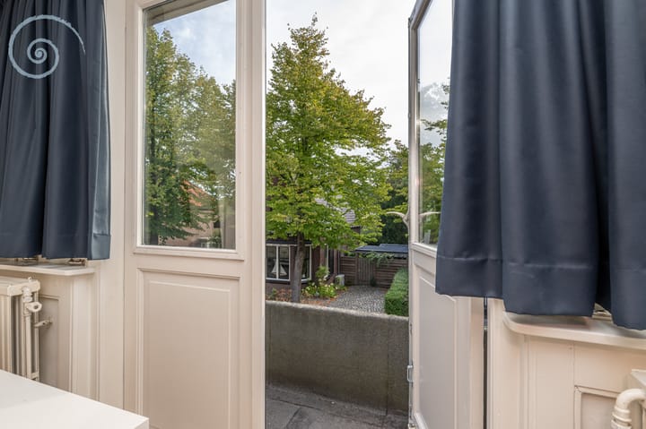 Foto 25 van Hobbemastraat 32