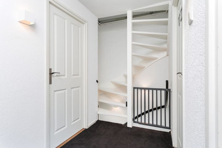 Foto 16 van Irislaan 32