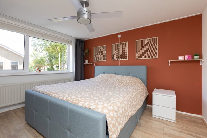 Foto 16 van Tjalkstraat 2