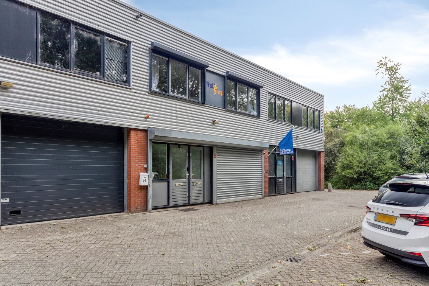 Bekijk foto 2 van Bakkenzuigerstraat 24