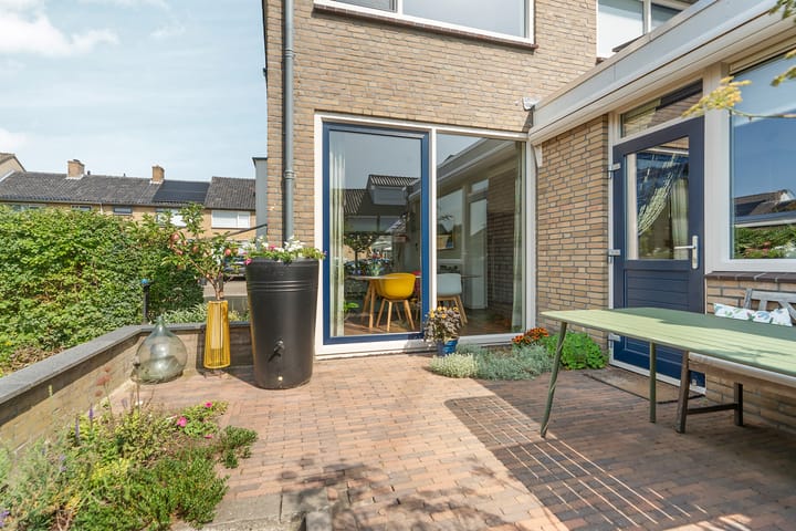 Foto 38 van Vorsterstraat 29