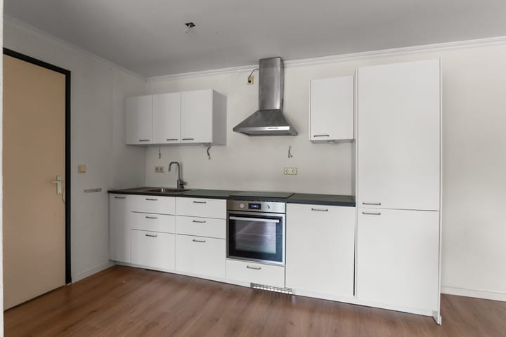 Foto 3 van Raadhuisplein 9-A