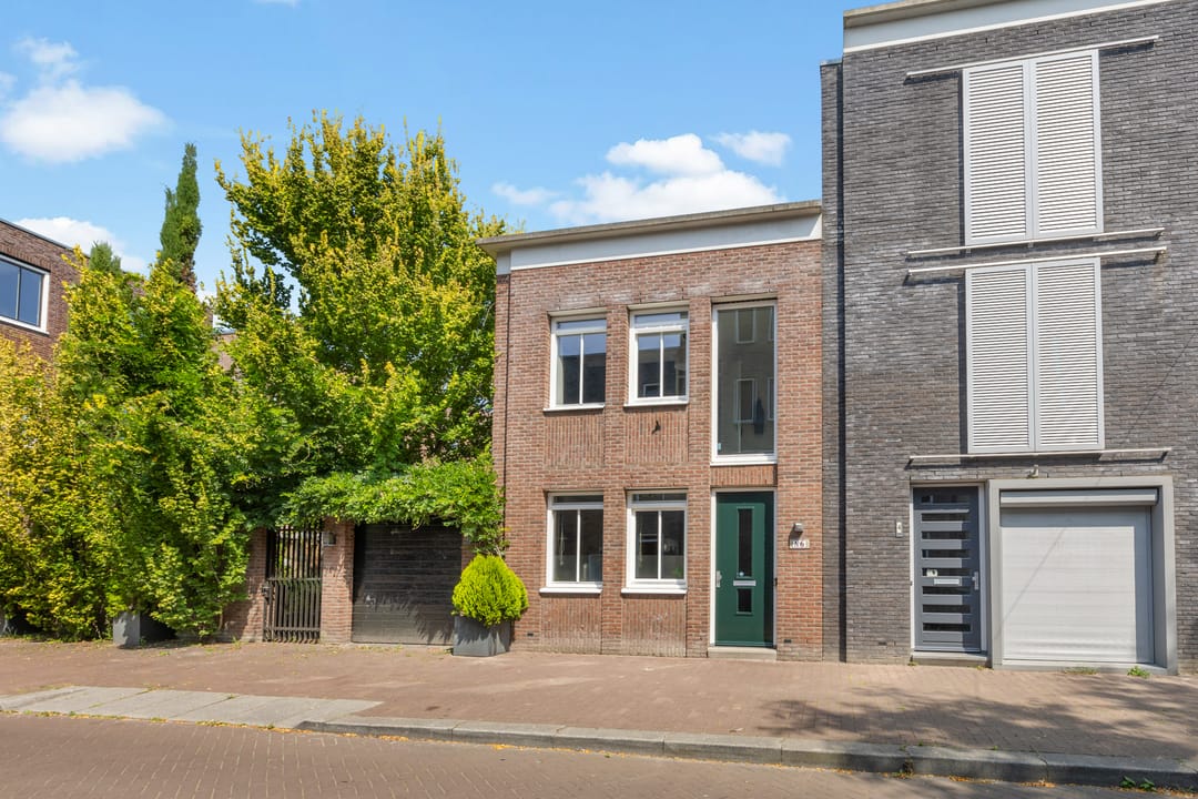 Photo 1 of Scharwoudestraat 6