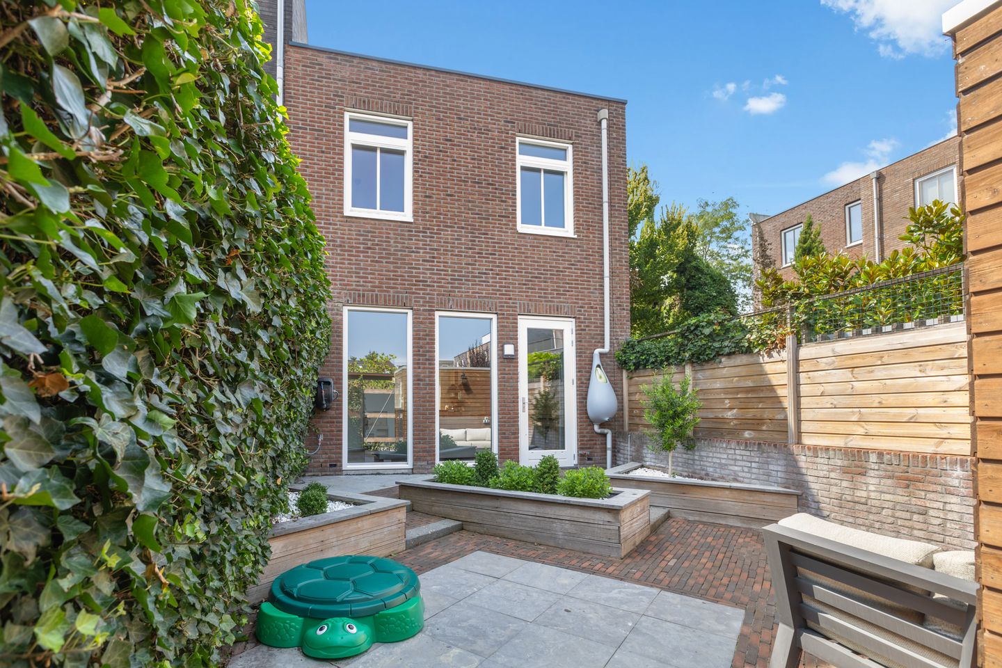 Photo 44 of Scharwoudestraat 6
