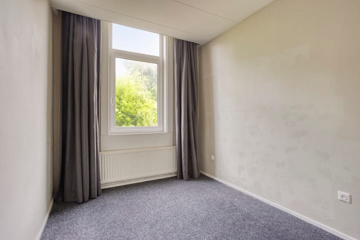 Foto 10 van Van Eckstraat 35