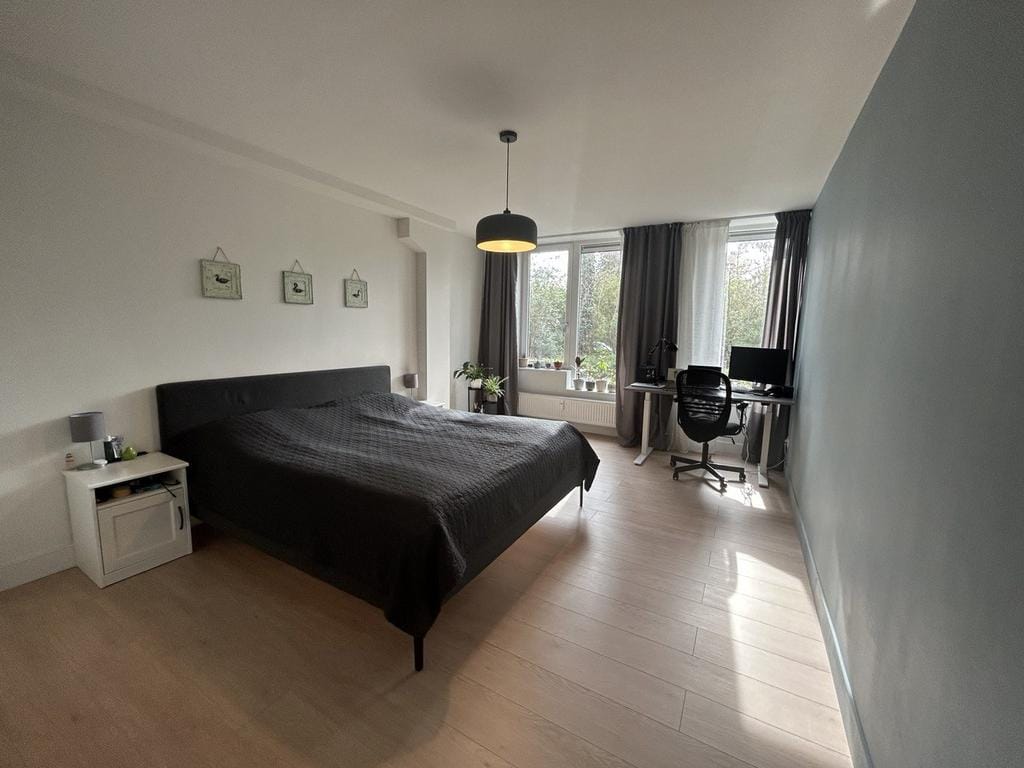 Photo 5 of Olivier van Noortstraat 16