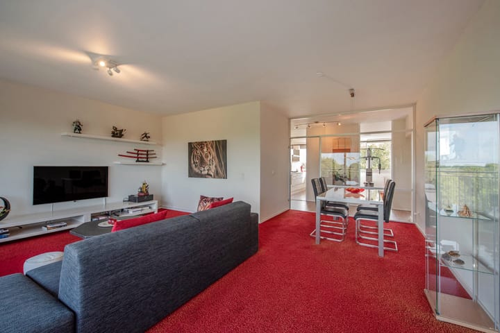 Foto 13 van Aart van der Leeuwlaan 142