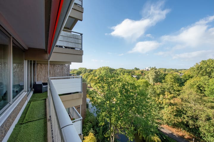 Foto 22 van Aart van der Leeuwlaan 142