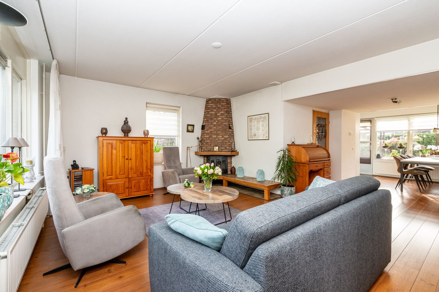 Foto 4 van Helmbloem 12