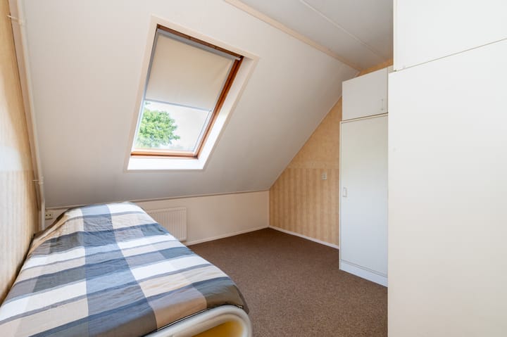 Foto 15 van Helmbloem 12