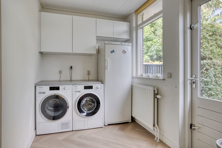 Foto 15 van Abdis van Thornstraat 37